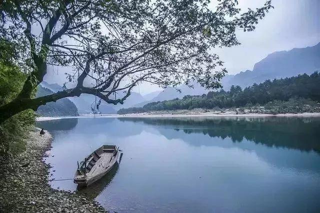 逃出上锁的现代房间4